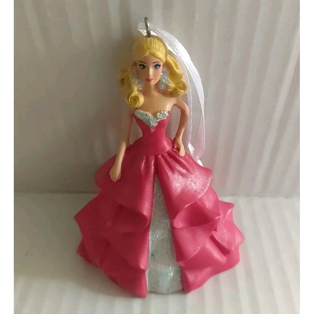Mattel‎ 2015 holiday barbie Collectible Resin ornament